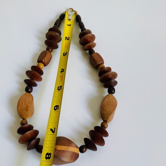 Vintage Chunky Wood Bead Statement Necklace - Picture 9 of 10